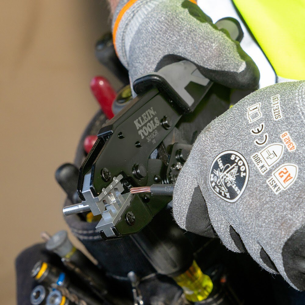 Klein 3010CR Solar Ratcheting Crimper for MC4 Connectors