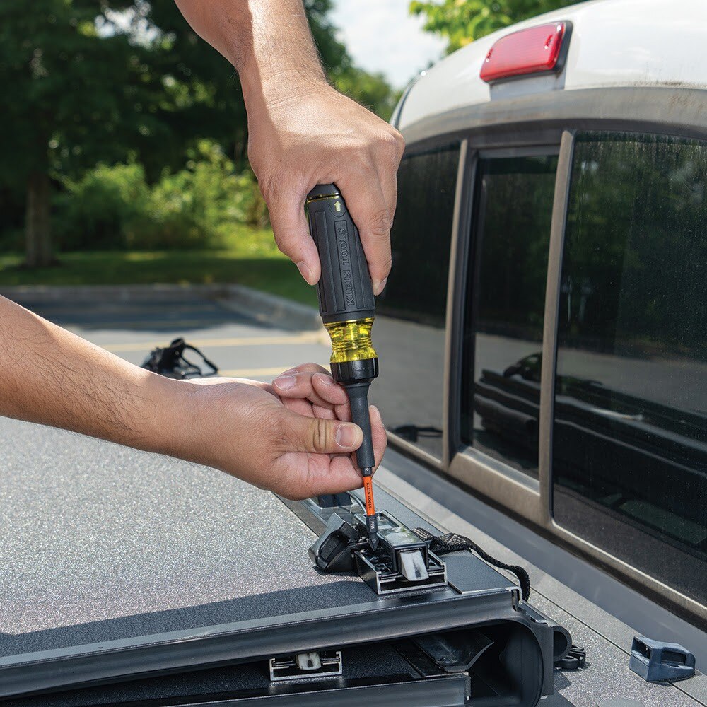 Klein 32315HD 15-in-1 Ratcheting Impact-Rated Multi-Bit Torsion Zone Screwdriver