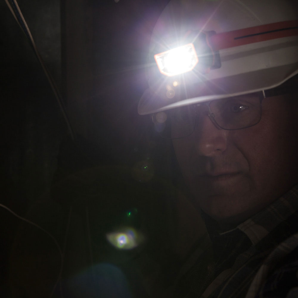 Klein 56220 LED Headlamp Flashlight with Strap for Hard Hat