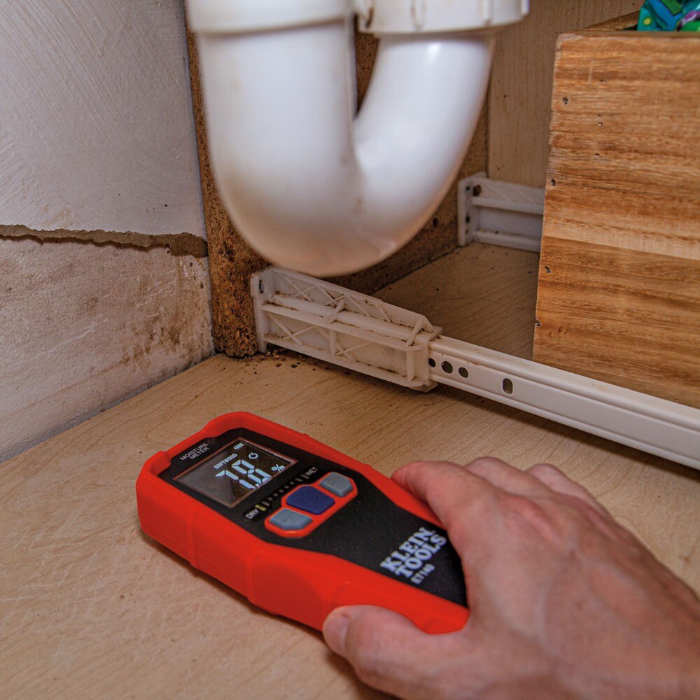 Klein ET140 Pinless Moisture Meter