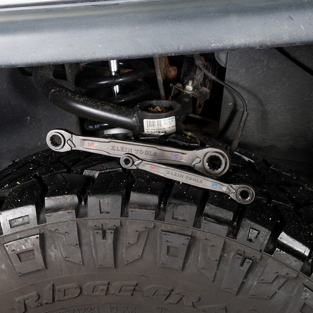 Klein 68216 4-in-1 Ratcheting Wrench Set, SAE, 2-Piece