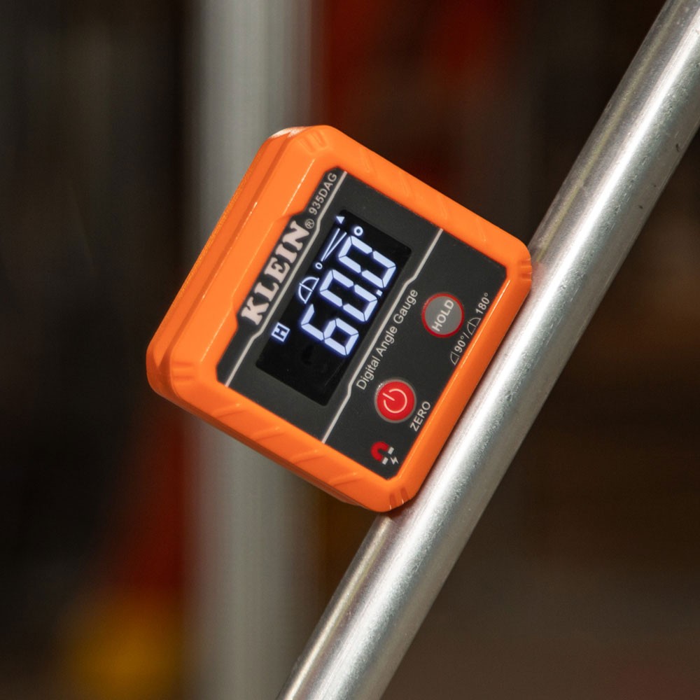 Klein 935DAG Digital Angle Gauge and Level