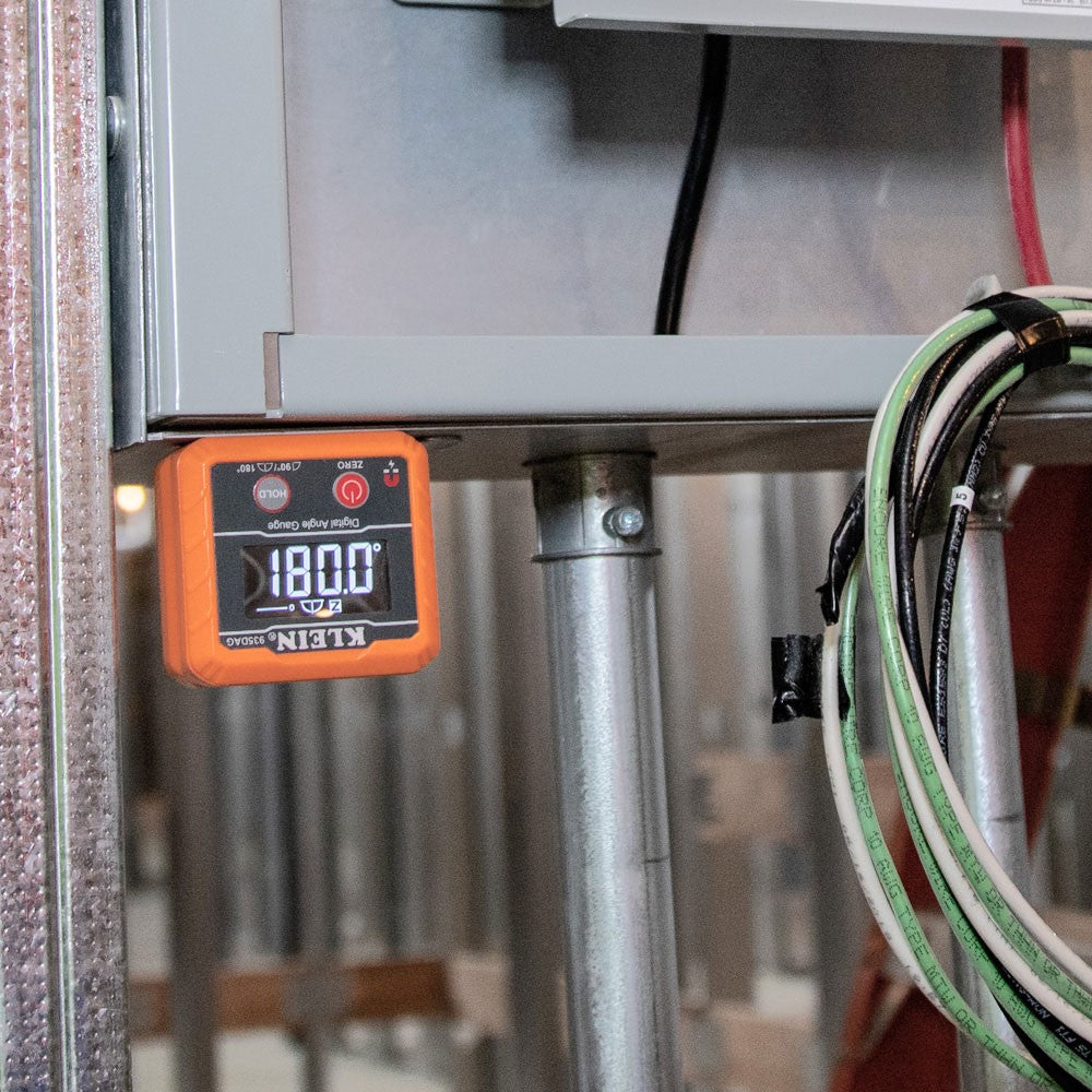 Klein 935DAG Digital Angle Gauge and Level