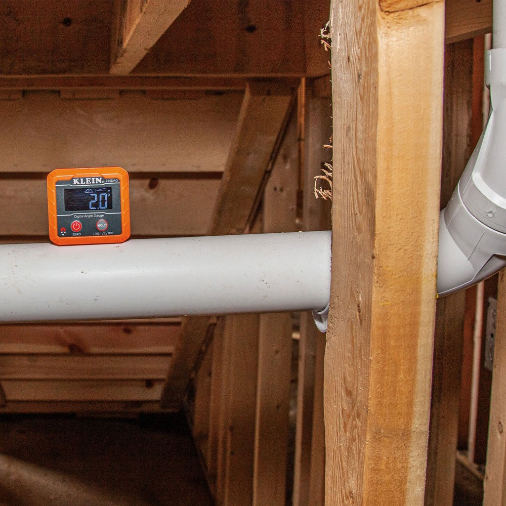 Klein 935DAG Digital Angle Gauge and Level