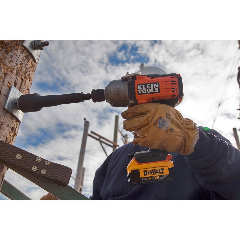 Klein BAT20-7161 7/16" Impact Wrench Kit