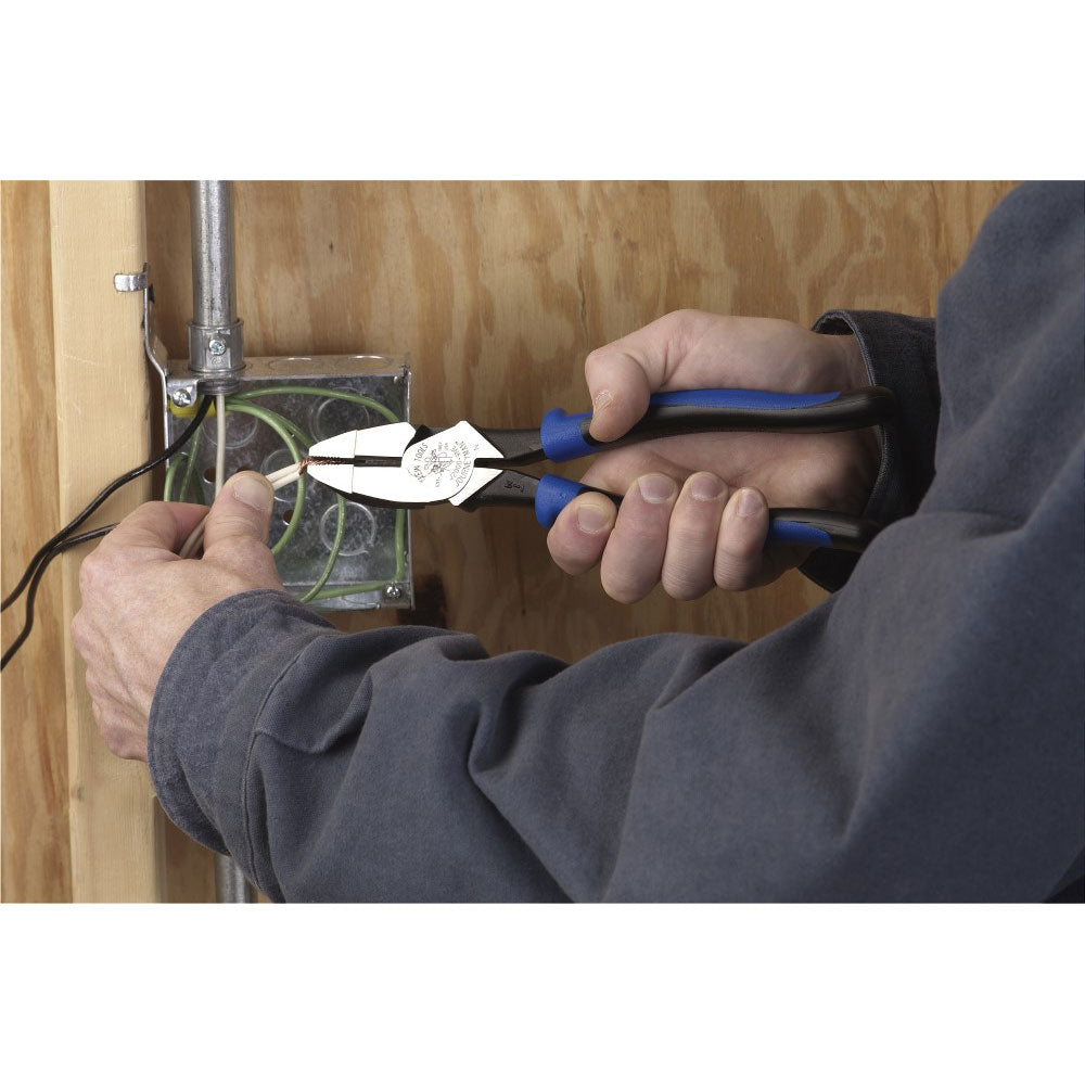 Klein Tools J2000-9NE Lineman's Pliers, 9", Journeyman Handle